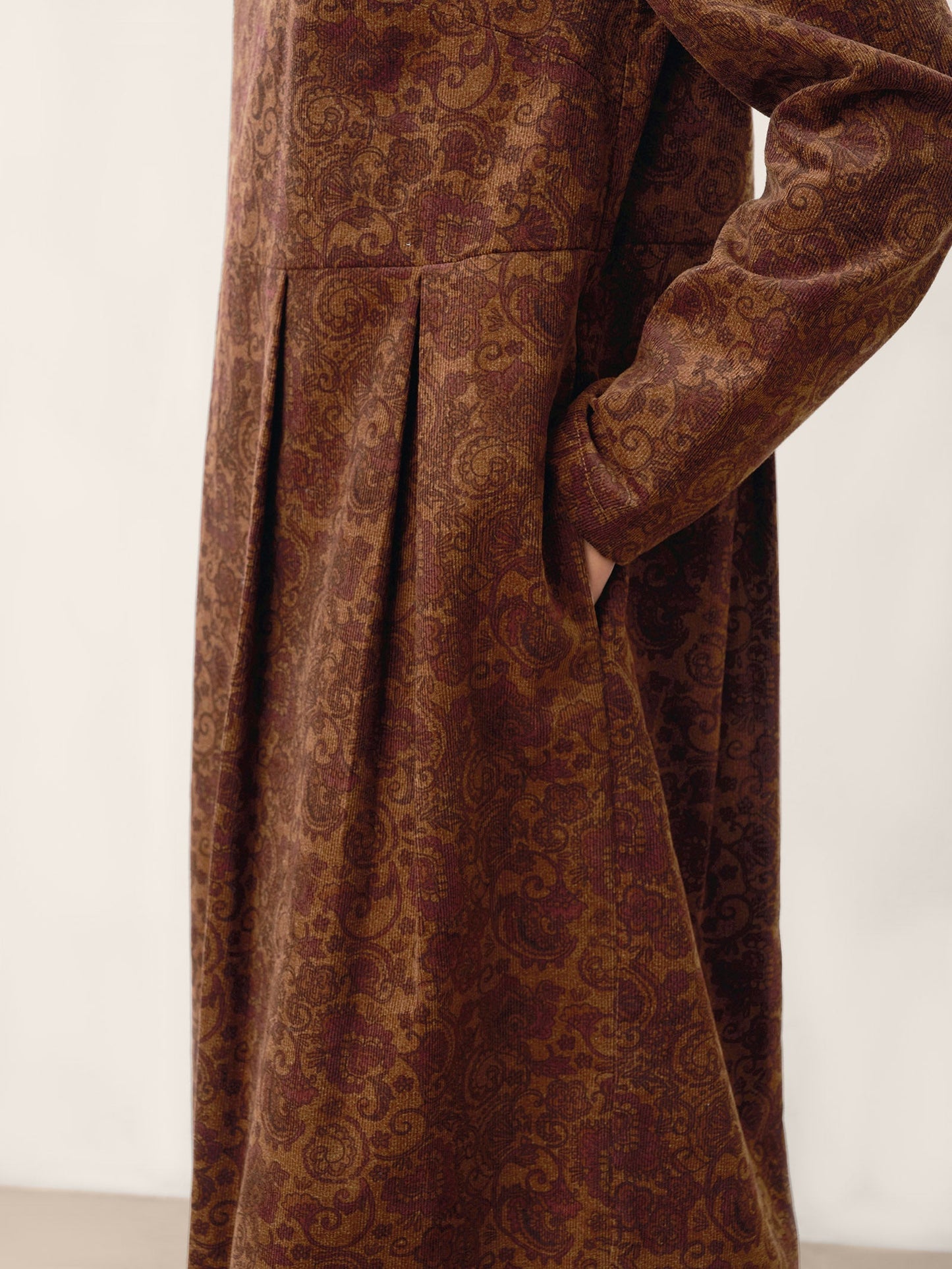 Robe midi à encolure bateau imprimée et froncée en coton 100% biologique CRESSIDA