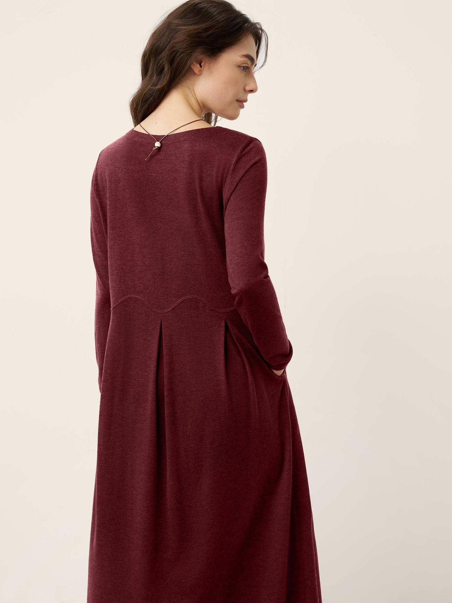 Robe longue à plis sculptés avec panneaux arqués en laine CALISTA