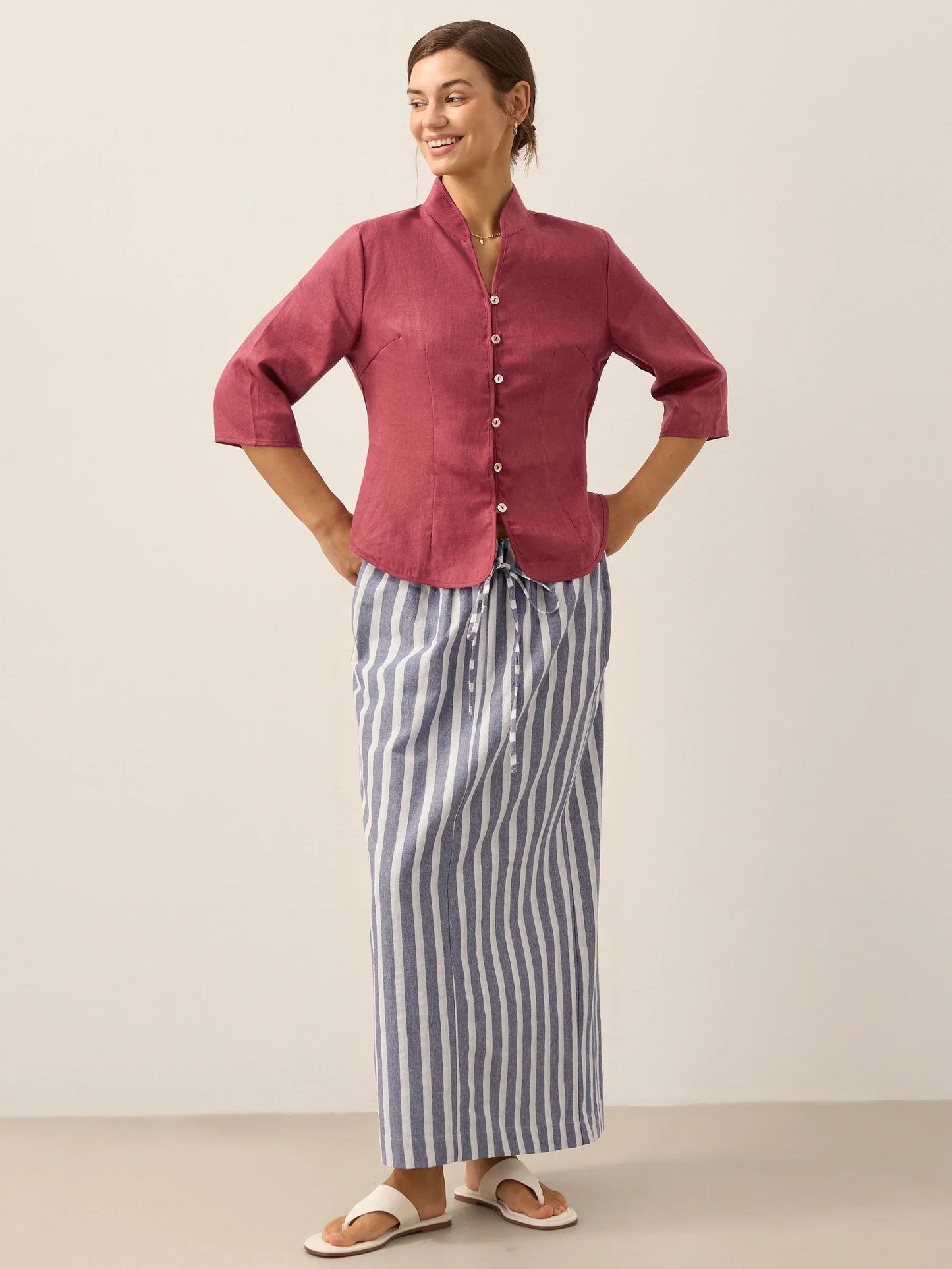 Veste ajustée en lin 100% avec boutons faits main AMELIA