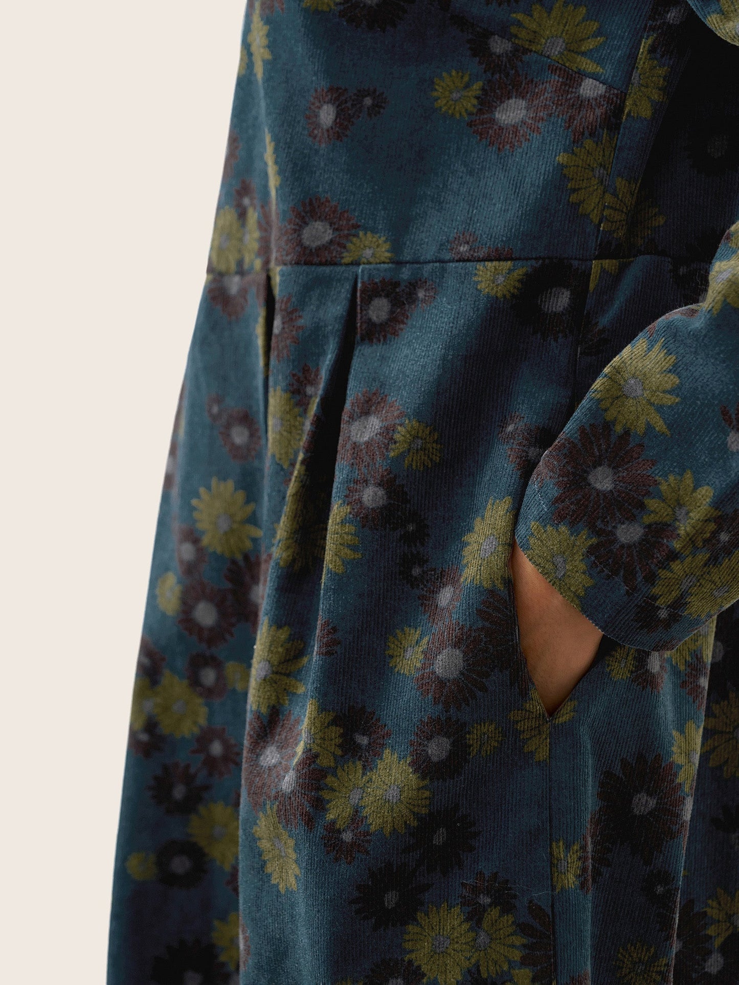 Robe midi à encolure bateau imprimée et froncée en coton 100% biologique CRESSIDA