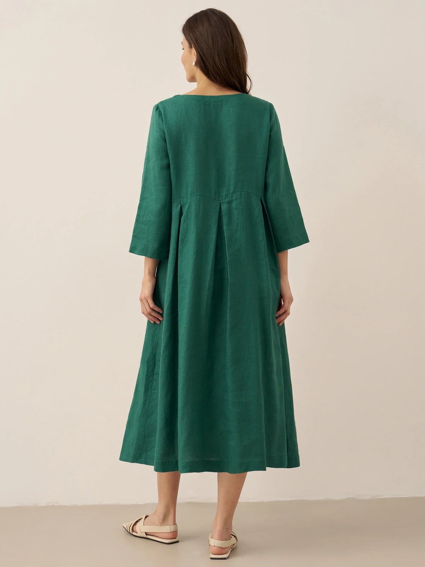 Robe longue plissée en lin à encolure bateau 100% ABIGAIL