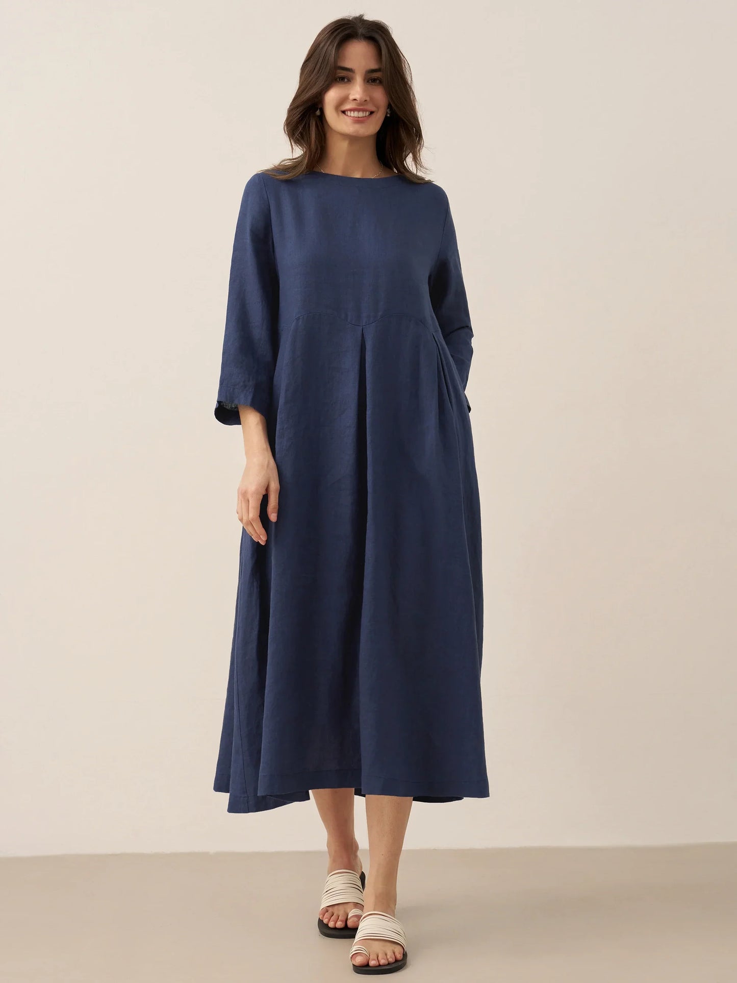 Robe longue plissée en lin à encolure bateau 100% ABIGAIL