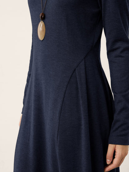 Robe longue à col roulé et plis sculptés en laine BRIAR