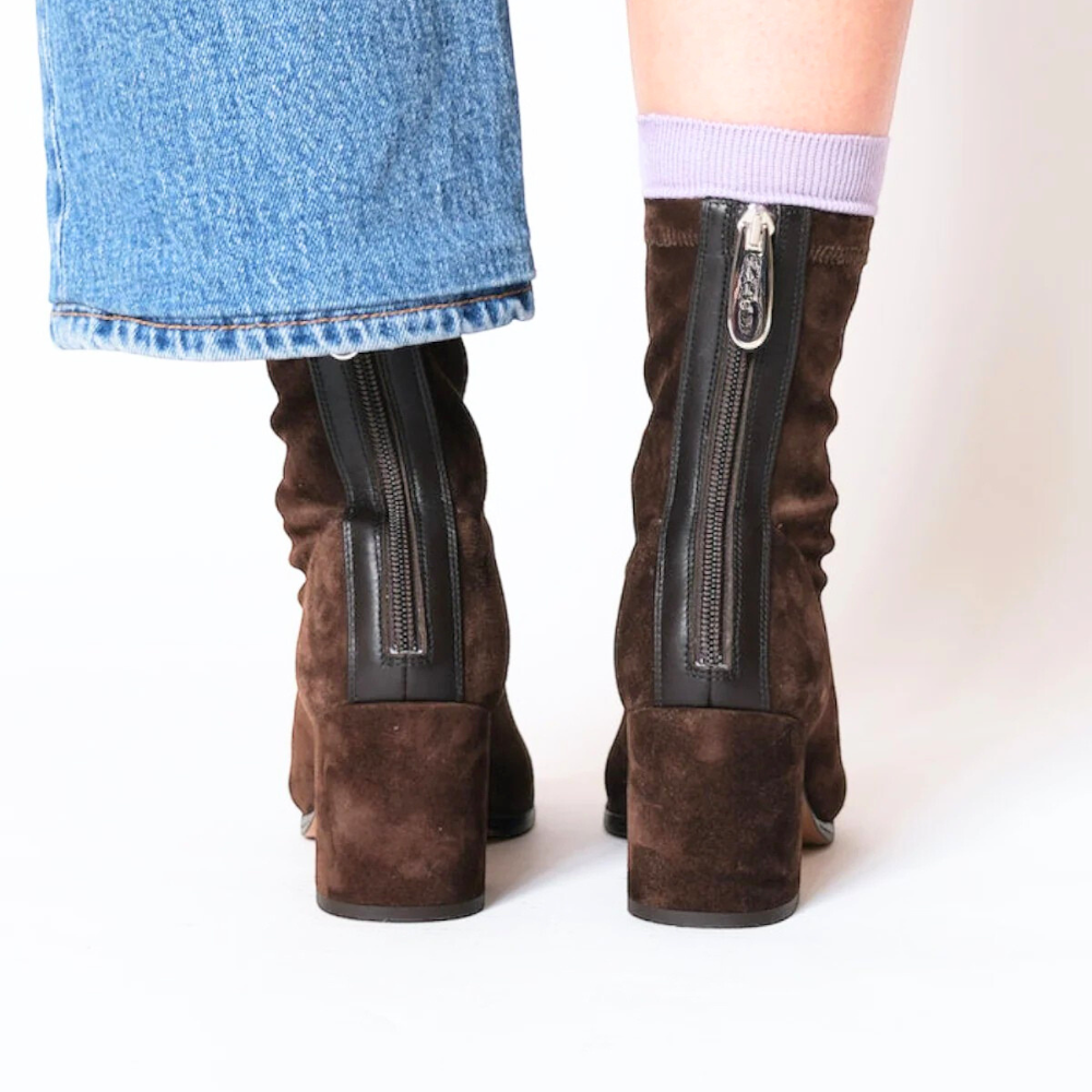 Bottines Élégantes à Talons Carrés