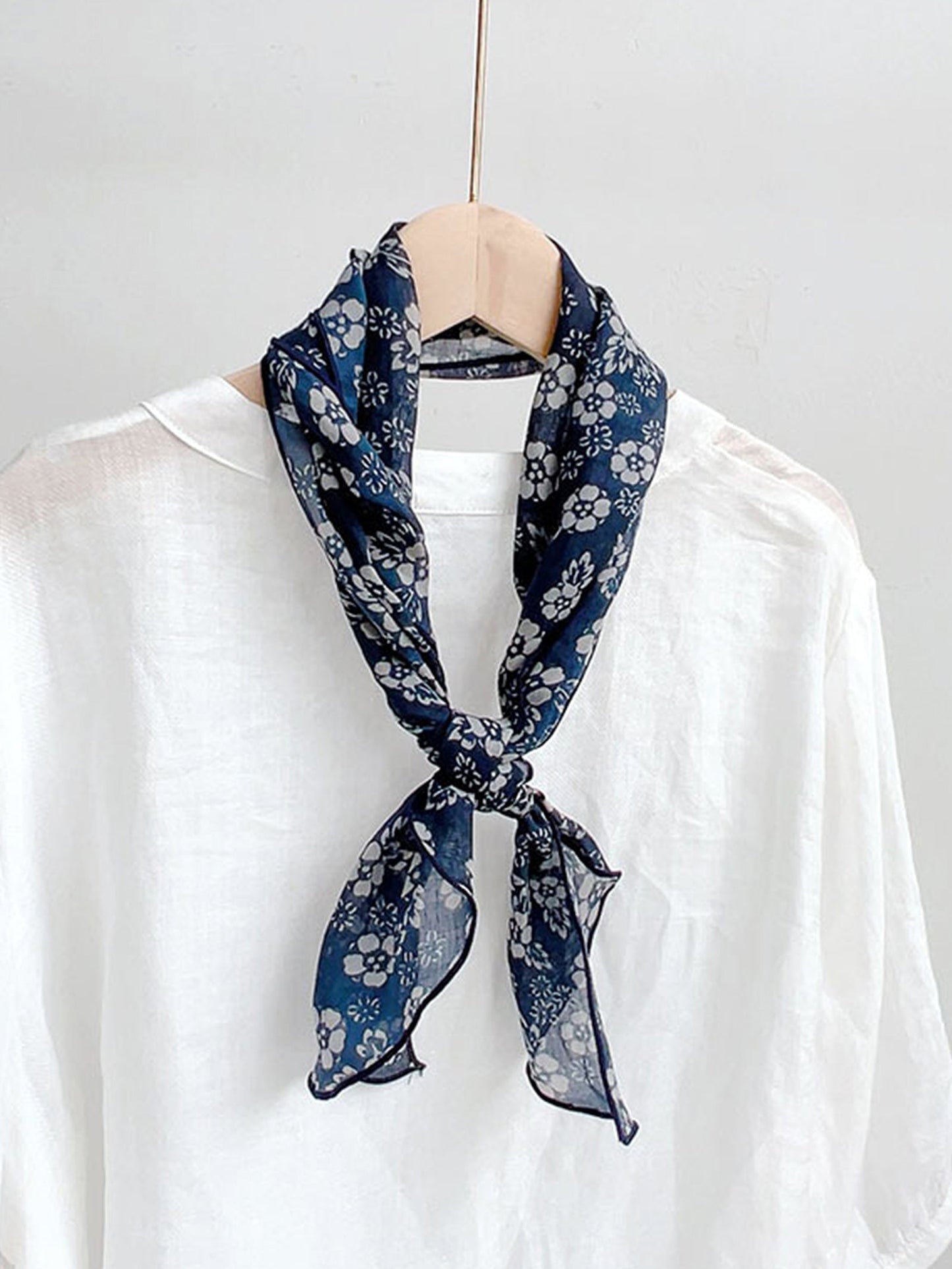 Mouchoir en ramie à imprimé vintage