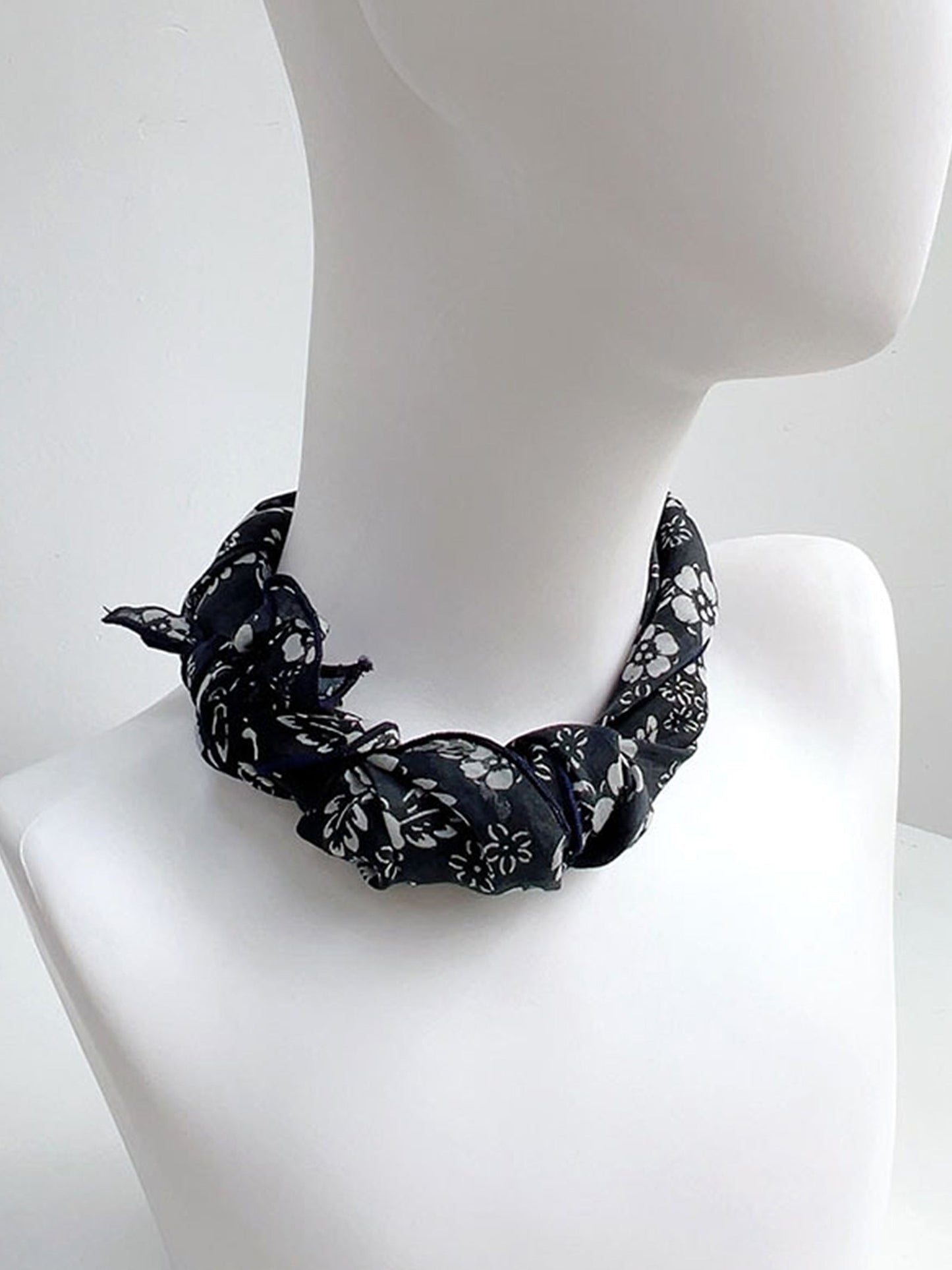 Mouchoir en ramie à imprimé vintage