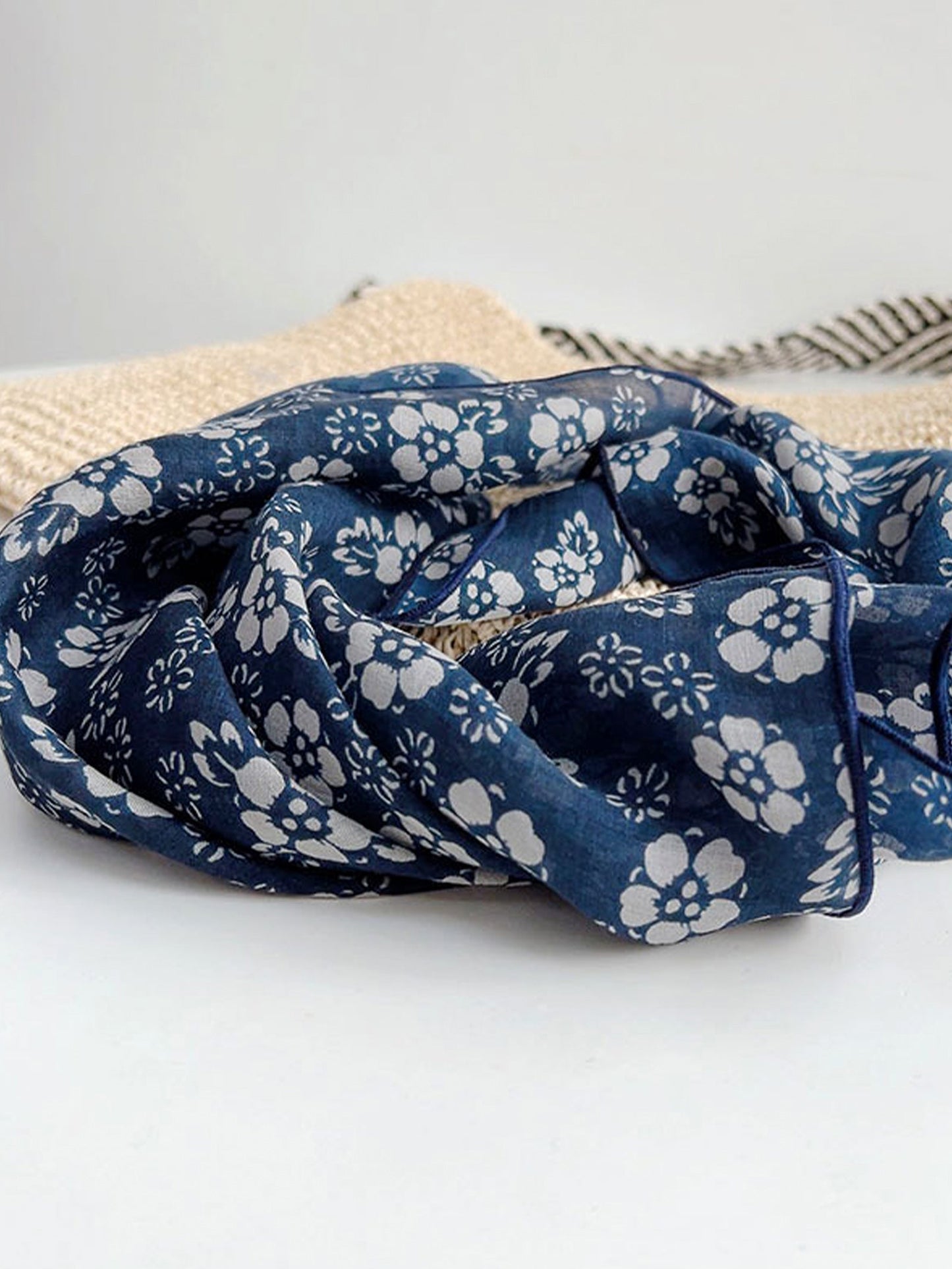 Mouchoir en ramie à imprimé vintage