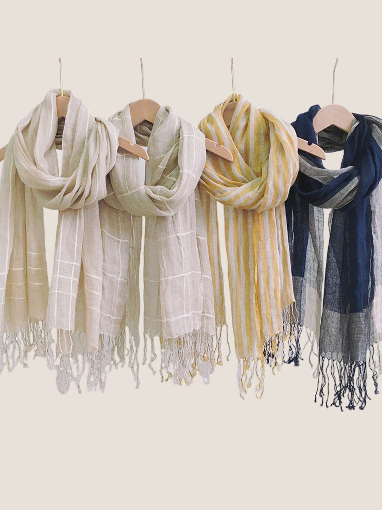 Écharpe Légère à Carreaux en Lin