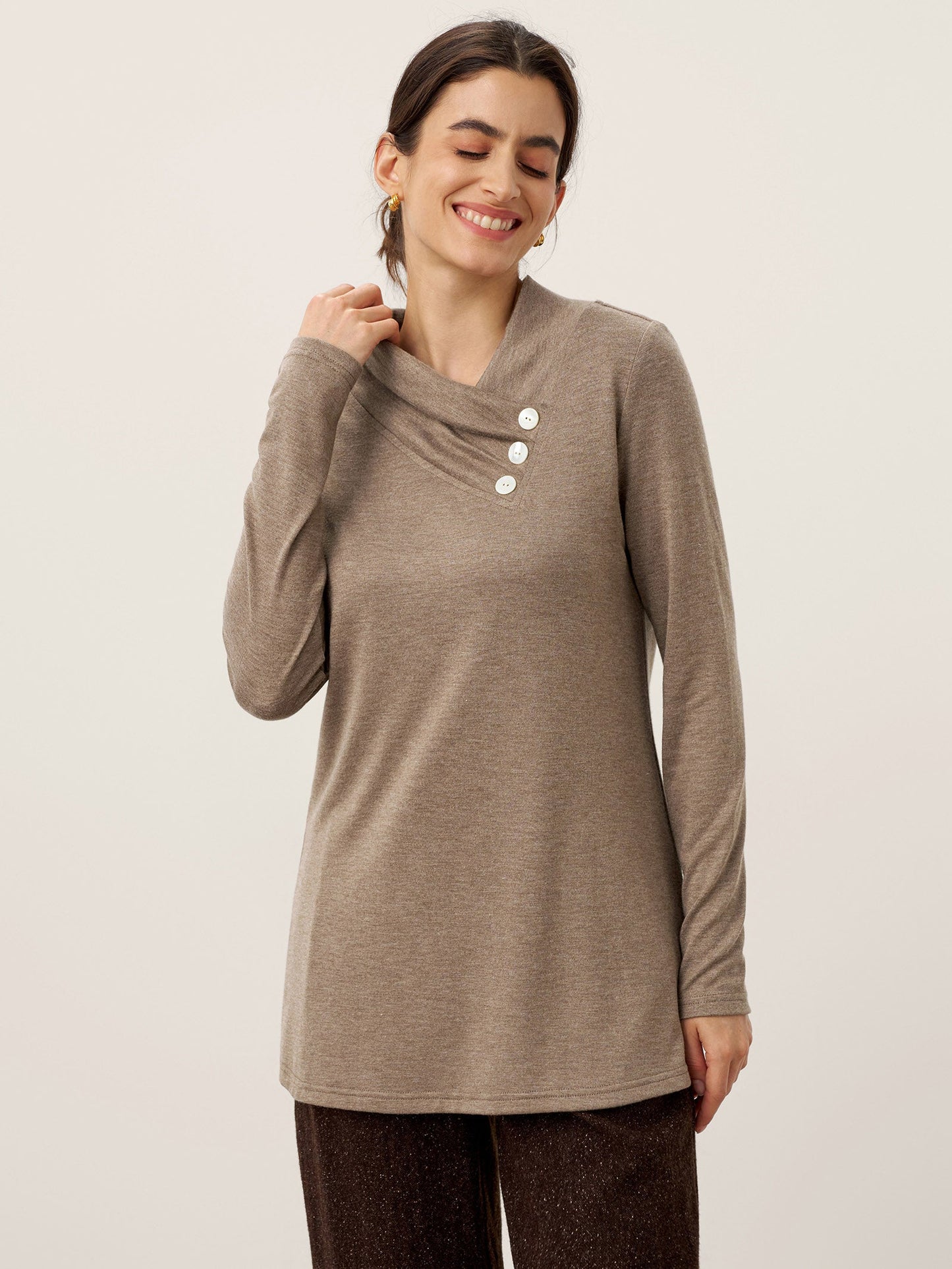 Haut extensible à col bénitier asymétrique en cachemire TATIANA