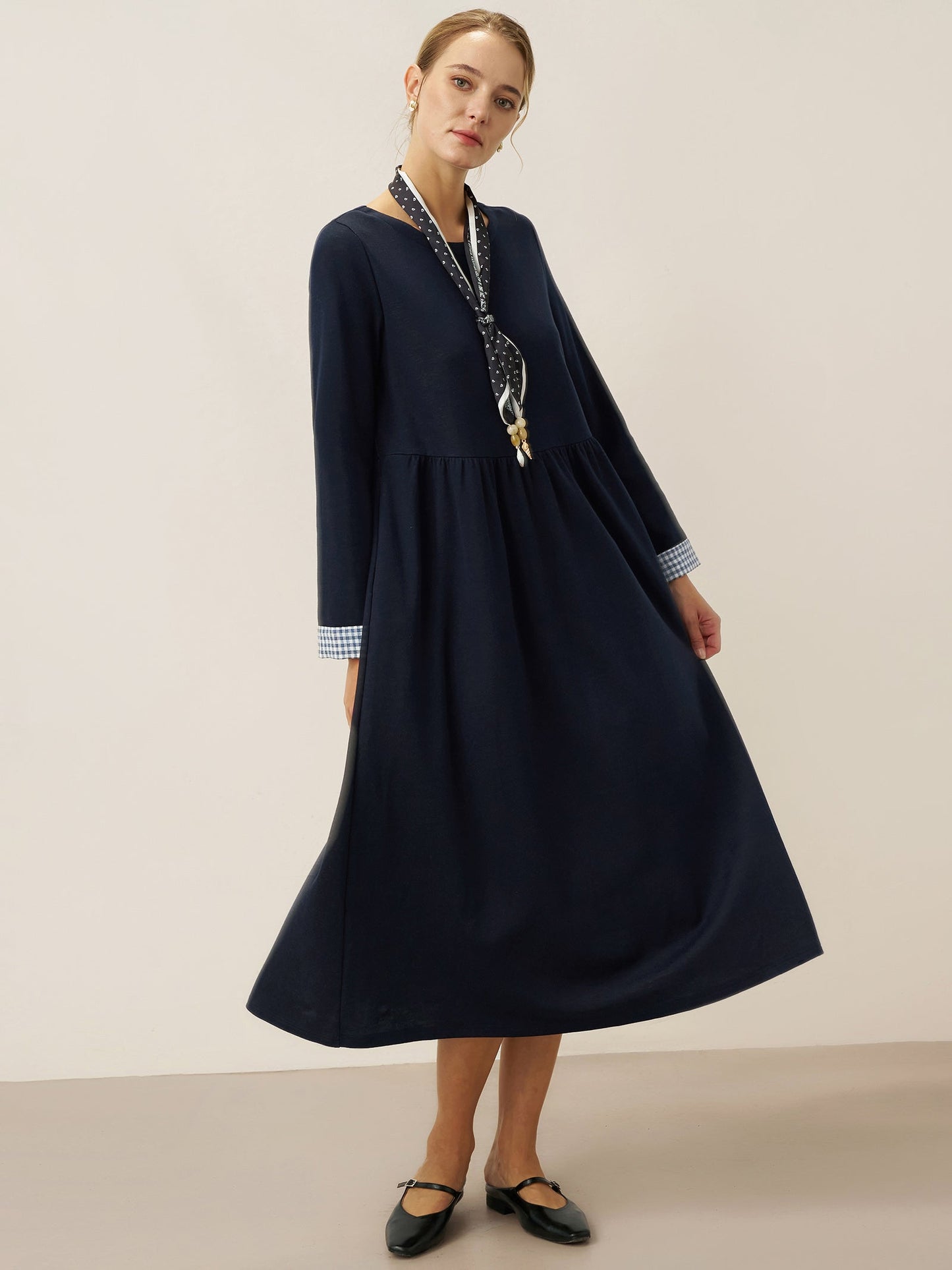 Robe longue décontractée à col rond et poignets patchwork en coton biologique SCARLETT