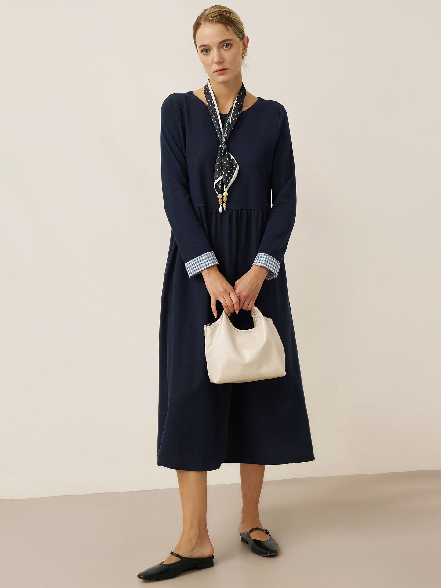 Robe longue décontractée à col rond et poignets patchwork en coton biologique SCARLETT