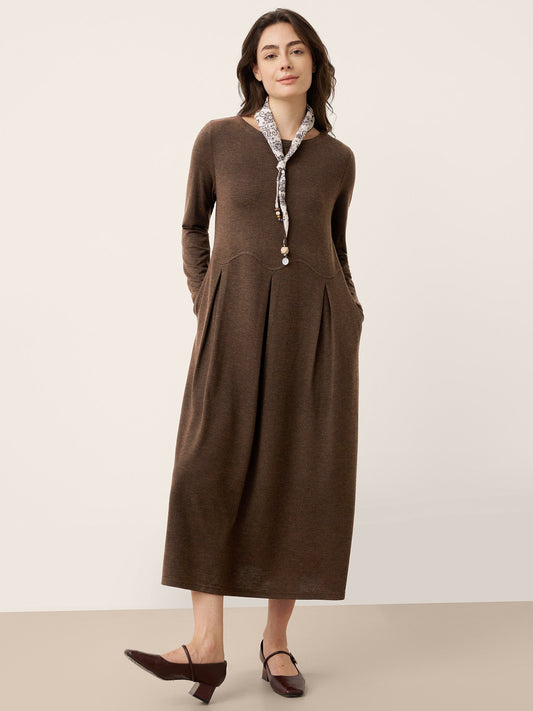 Robe longue à plis sculptés avec panneaux arqués en laine CALISTA